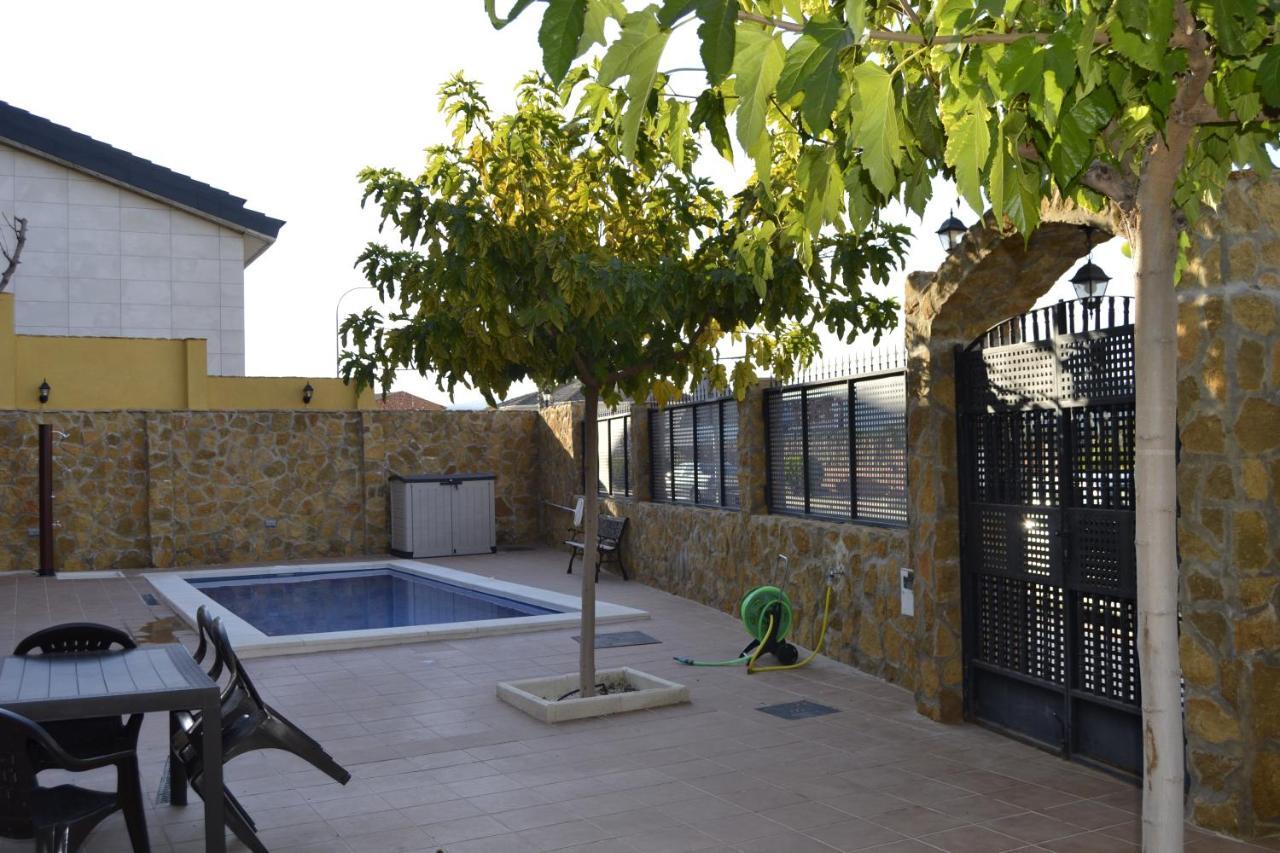 Apartamentos "Casa Rural De Aldea" Aldea del Fresno Luaran gambar